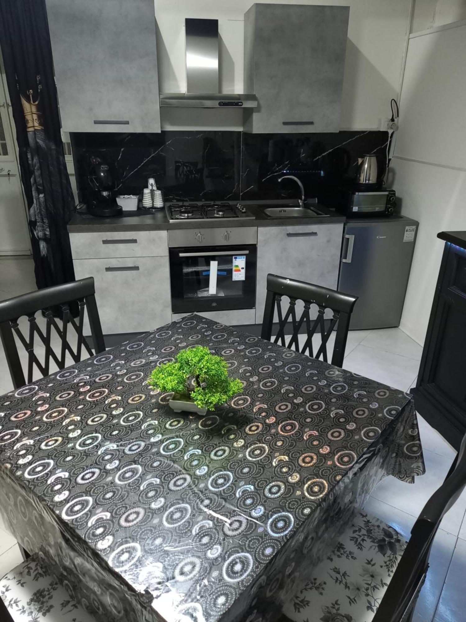 Apartament O' Vascio E Totor Neapol Zewnętrze zdjęcie