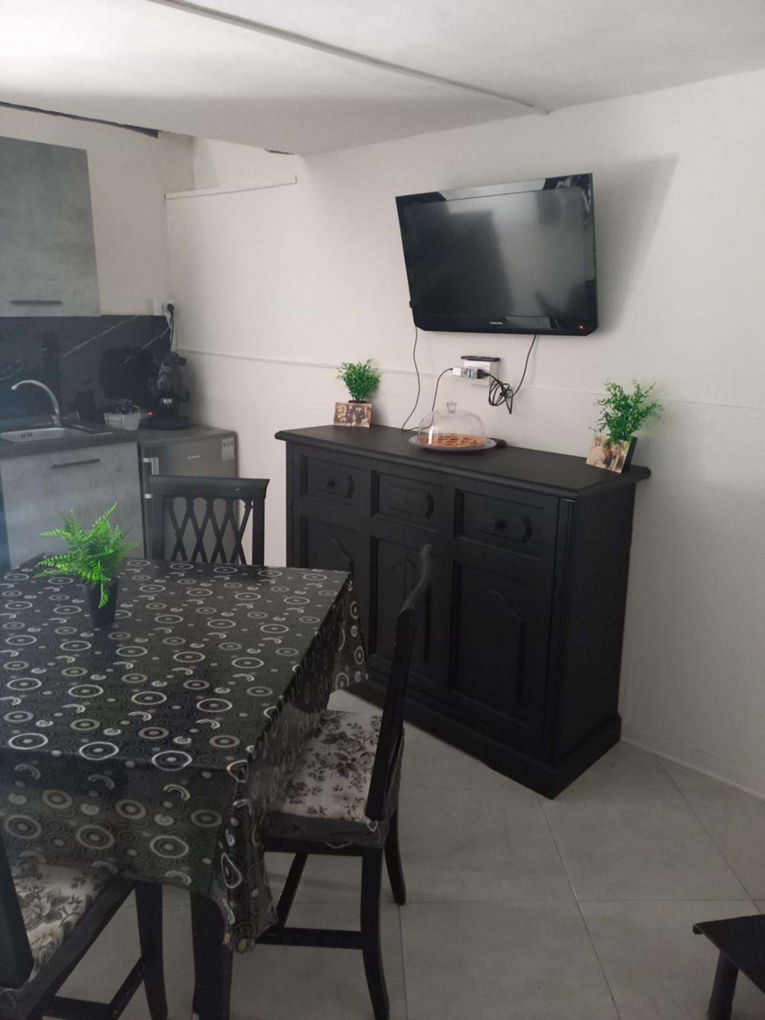 Apartament O' Vascio E Totor Neapol Zewnętrze zdjęcie